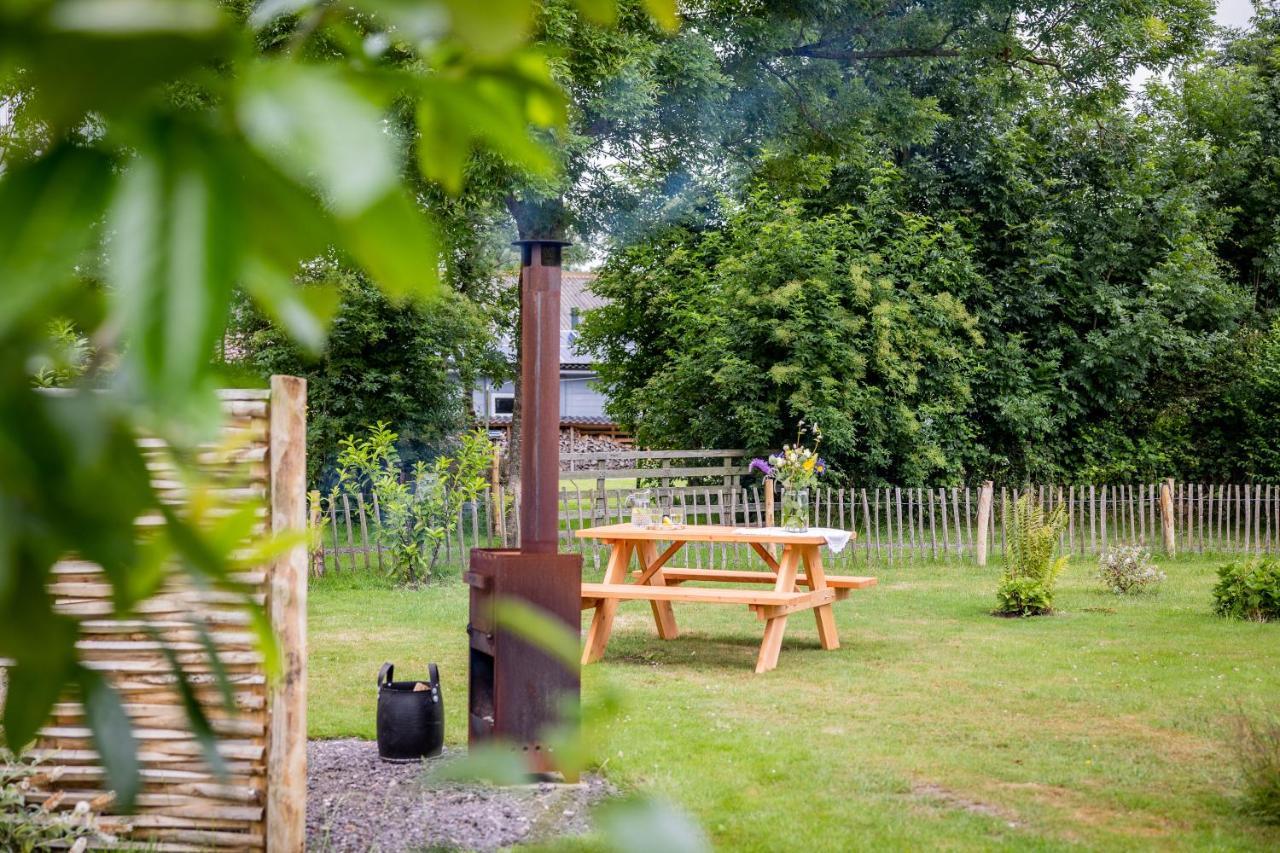 Bij De Genieterij Luxe Tiny Houses Koudum Exterior photo