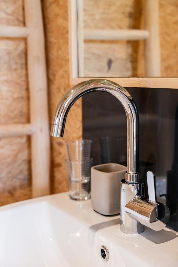 Bij De Genieterij Luxe Tiny Houses Koudum Exterior photo